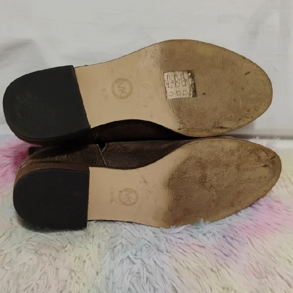 Michael Kors Brown Chukka Boots W Distressed Suede Finish Sz 8.5 - Picture 9 of 10